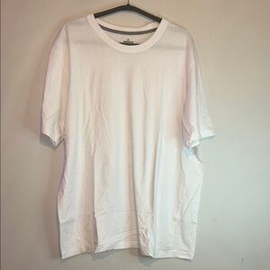 Classic White Crew Neck Short Sleeve Tee
